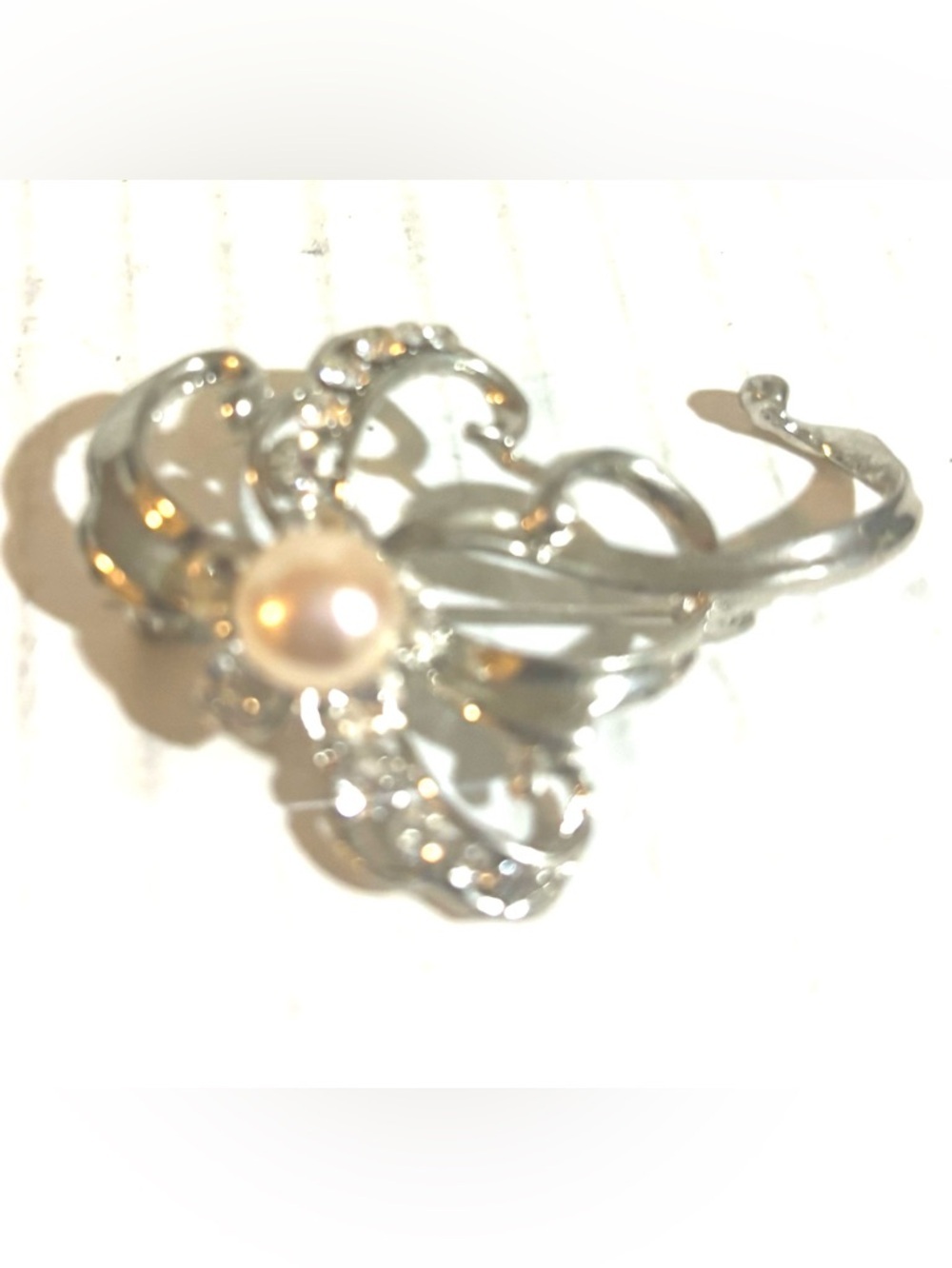 Delicate Silver Pearl Flower Statement Brooch - Pink Pearl